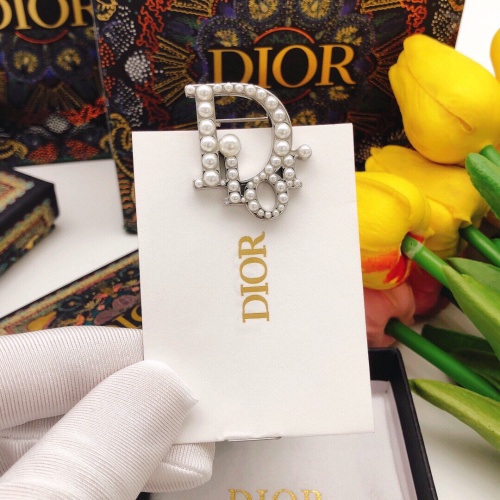 Replica Christian Dior Brooches For Women #1238940 $27.00 USD for Wholesale