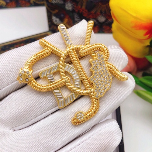 Replica Christian Dior Brooches For Women #1238943 $27.00 USD for Wholesale