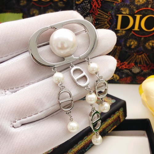 Replica Christian Dior Brooches For Women #1238948 $32.00 USD for Wholesale