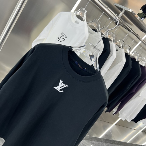 Replica Louis Vuitton LV T-Shirts Long Sleeved For Unisex #1239097 $42.00 USD for Wholesale