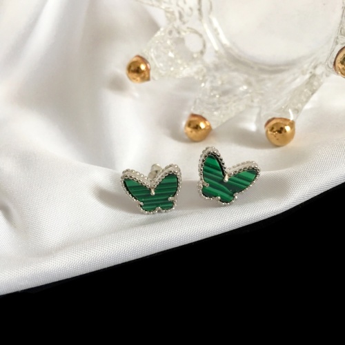 Van Cleef &amp; Arpels Earrings For Women #1239126 $25.00 USD, Wholesale Replica Van Cleef &amp; Arpels Earrings