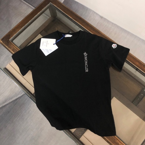 Moncler T-Shirts Short Sleeved For Unisex #1239178 $41.00 USD, Wholesale Replica Moncler T-Shirts