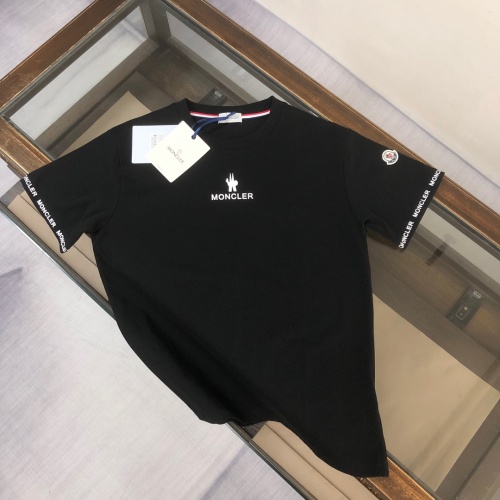 Moncler T-Shirts Short Sleeved For Unisex #1239221 $41.00 USD, Wholesale Replica Moncler T-Shirts