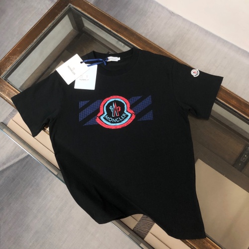 Moncler T-Shirts Short Sleeved For Unisex #1239246 $41.00 USD, Wholesale Replica Moncler T-Shirts