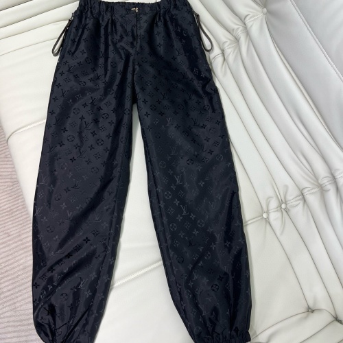 Replica Louis Vuitton LV Tracksuits Long Sleeved For Women #1239579 $122.00 USD for Wholesale