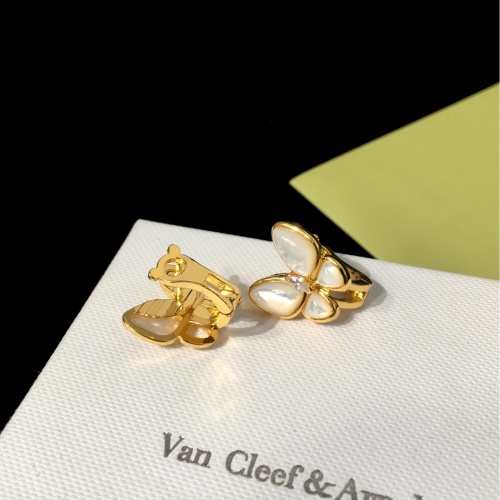 Van Cleef &amp; Arpels Earrings For Women #1239786 $29.00 USD, Wholesale Replica Van Cleef &amp; Arpels Earrings