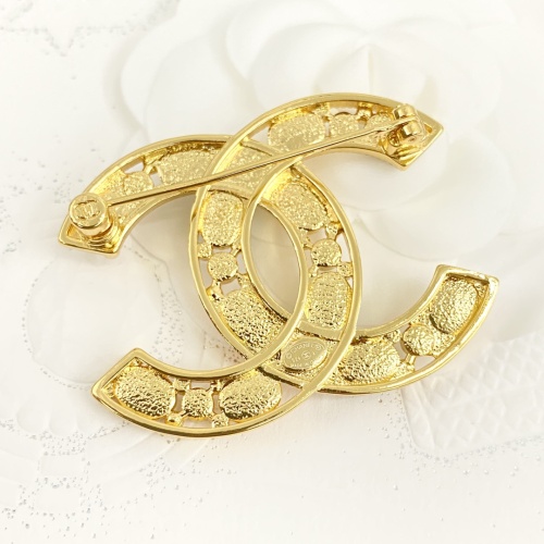 Replica Chanel Brooches For Women #1239843 $38.00 USD for Wholesale