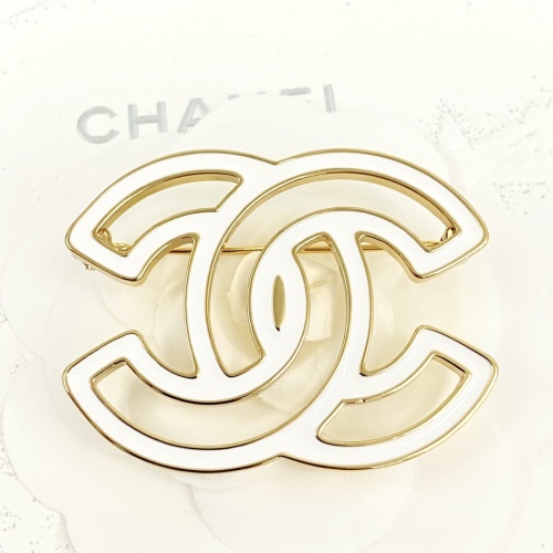 Chanel Brooches For Women #1239876 $34.00 USD, Wholesale Replica Chanel Brooches