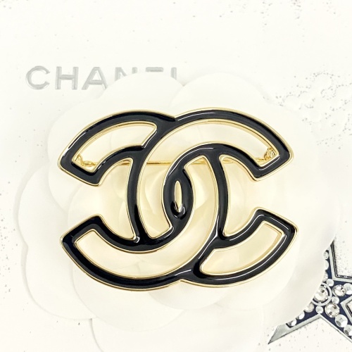 Chanel Brooches For Women #1239877 $34.00 USD, Wholesale Replica Chanel Brooches