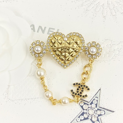 Chanel Brooches For Women #1239983 $38.00 USD, Wholesale Replica Chanel Brooches