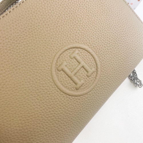 Replica Hermes AAA Quality Messenger Bags For Women #1240027 $64.00 USD for Wholesale