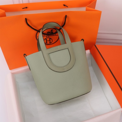 Hermes AAA Quality Handbags In Gold For Women #1240542 $240.00 USD, Wholesale Replica Hermes AAA Quality Handbags