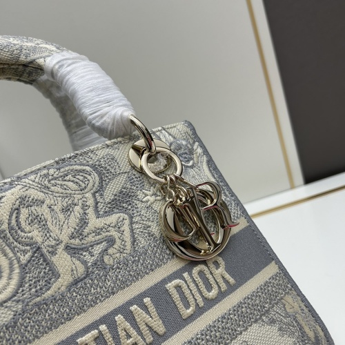 Replica Christian Dior AAA Quality Handbags For Women #1241130 $122.00 USD for Wholesale