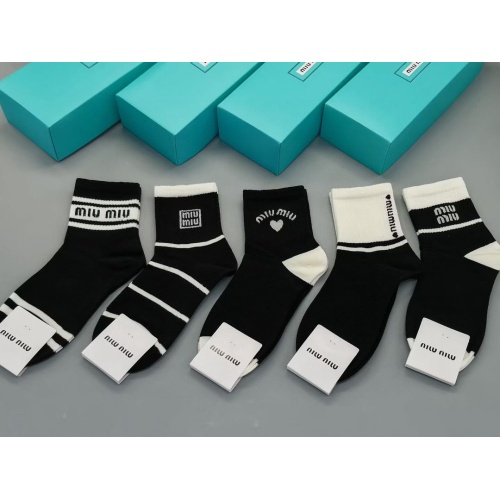 MIU MIU Socks #1242234 $27.00 USD, Wholesale Replica MIU MIU Socks