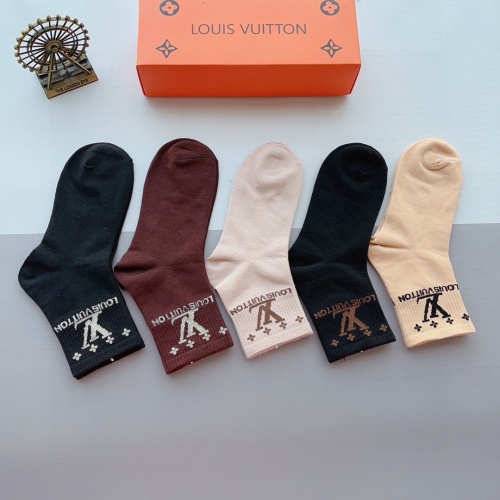 Replica Louis Vuitton LV Socks #1242244 $27.00 USD for Wholesale