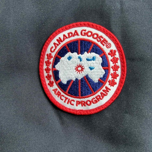 Replica Canada Goose Down Feather Coat Long Sleeved For Women #1242277 $212.00 USD for Wholesale