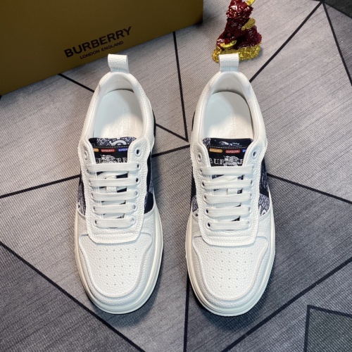 Replica Burberry Casual Shoes For Men #1243159 $76.00 USD for Wholesale