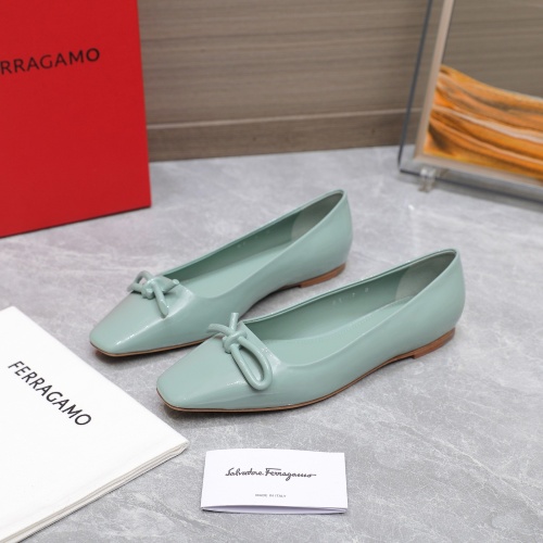 Salvatore Ferragamo Flat Shoes For Women #1245312 $112.00 USD, Wholesale Replica Salvatore Ferragamo Flat Shoes