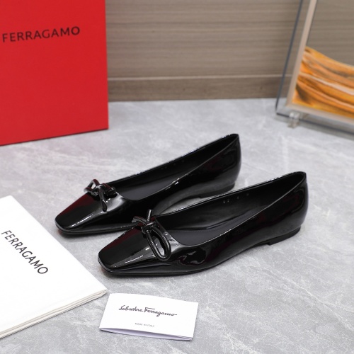 Salvatore Ferragamo Flat Shoes For Women #1245313 $112.00 USD, Wholesale Replica Salvatore Ferragamo Flat Shoes