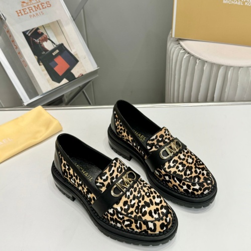 Michael Kors Leather Shoes For Women #1245586 $96.00 USD, Wholesale Replica Michael Kors Leather Shoes