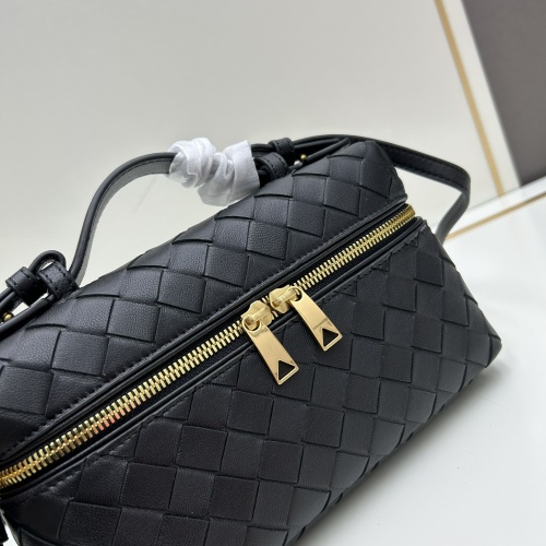 Replica Bottega Veneta BV AAA Quality Messenger Bags For Women #1247424 p.15949.40 RUB for Wholesale