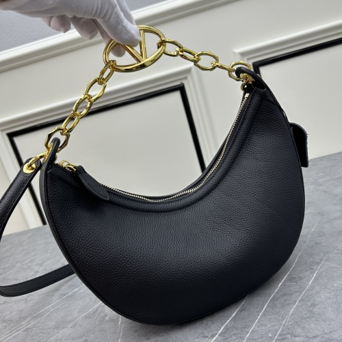 Replica Valentino AAA Quality Messenger Bags For Women #1247472 $98.00 USD for Wholesale