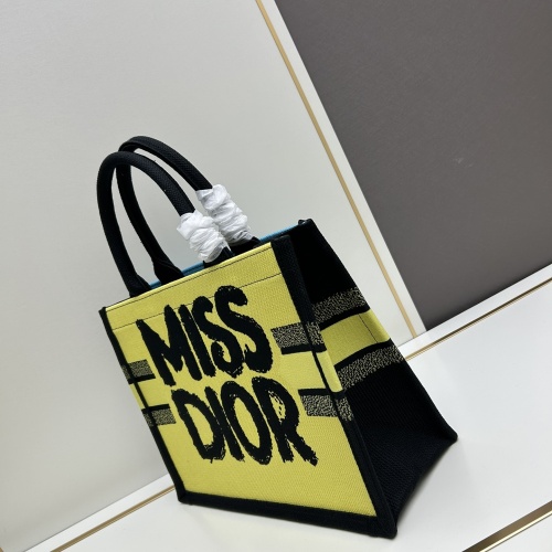 Replica Christian Dior AAA Quality Tote-Handbags For Women #1247685 $96.00 USD for Wholesale