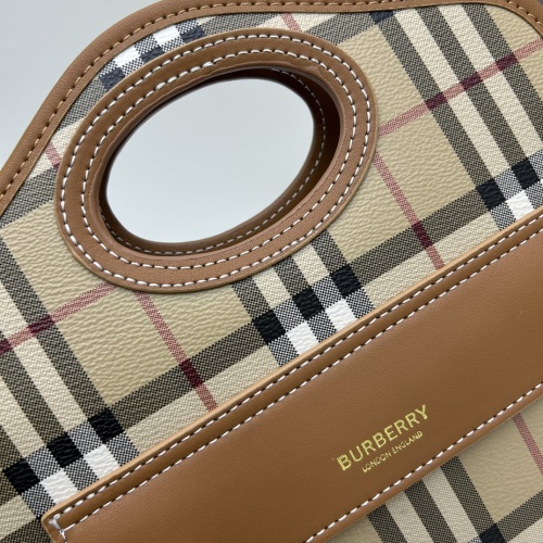 Replica Burberry AAA Quality Messenger Bags For Women #1248400 $98.00 USD for Wholesale