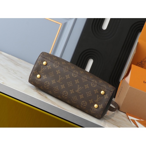 Replica Louis Vuitton AAA Quality Handbags For Women #1248927 $72.00 USD for Wholesale