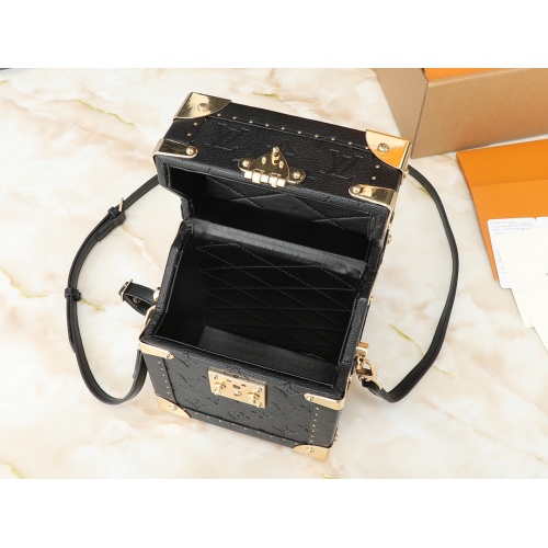 Replica Louis Vuitton AAA Quality Handbags For Women #1248939 $108.00 USD for Wholesale