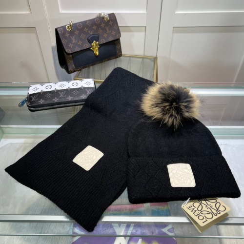 LOEWE Caps #1249031 $52.00 USD, Wholesale Replica LOEWE Hat and Scarf and Glove Set