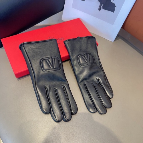 Valentino Gloves For Women #1249338 $42.00 USD, Wholesale Replica Valentino Gloves