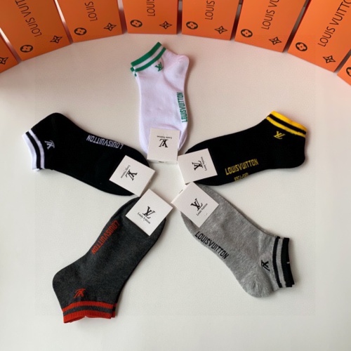 Replica Louis Vuitton LV Socks #1249888 $27.00 USD for Wholesale