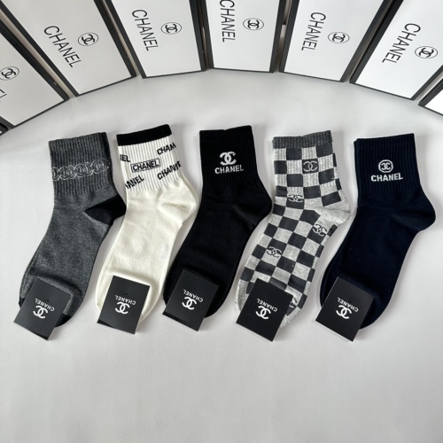 Chanel Socks #1249943 $27.00 USD, Wholesale Replica Chanel Socks