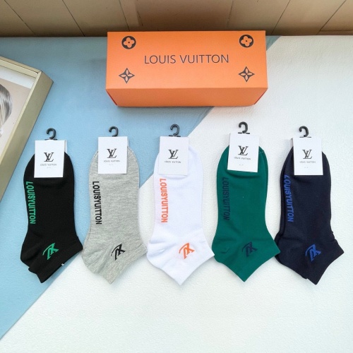 Replica Louis Vuitton LV Socks For Women #1250122 $27.00 USD for Wholesale