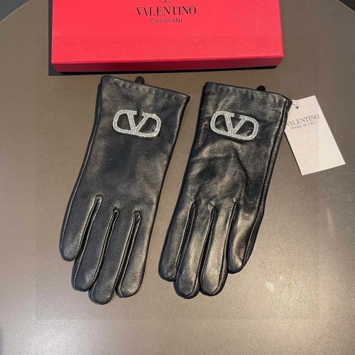 Valentino Gloves For Women #1250712 $60.00 USD, Wholesale Replica Valentino Gloves