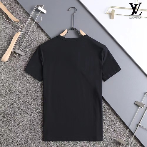 Replica Louis Vuitton LV T-Shirts Short Sleeved For Men #1250921 $29.00 USD for Wholesale