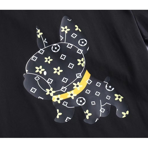 Replica Louis Vuitton LV T-Shirts Short Sleeved For Men #1250921 $29.00 USD for Wholesale