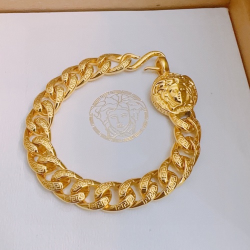 Versace Bracelets #1251763 $60.00 USD, Wholesale Replica Versace Bracelets