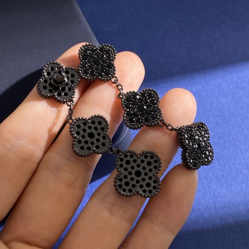 Replica Van Cleef & Arpels Earrings For Women #1251926 $32.00 USD for Wholesale