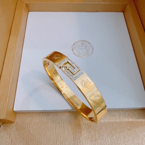 Replica Versace Bracelets #1252350 $42.00 USD for Wholesale