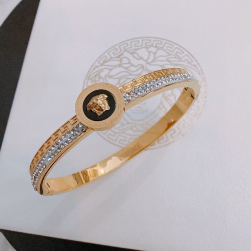 Versace Bracelets #1252351 $42.00 USD, Wholesale Replica Versace Bracelets