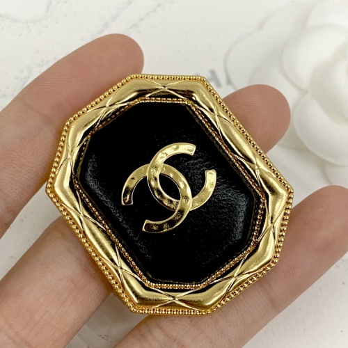 Replica Chanel Brooches For Women #1252437 $34.00 USD for Wholesale