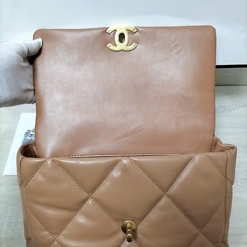 Replica Chanel AAA Quality Messenger Bags For Women #1252497 $88.00 USD for Wholesale