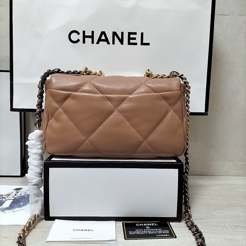 Replica Chanel AAA Quality Messenger Bags For Women #1252498 $82.00 USD for Wholesale