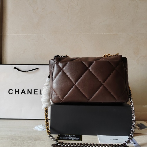 Replica Chanel AAA Quality Messenger Bags For Women #1252501 $88.00 USD for Wholesale