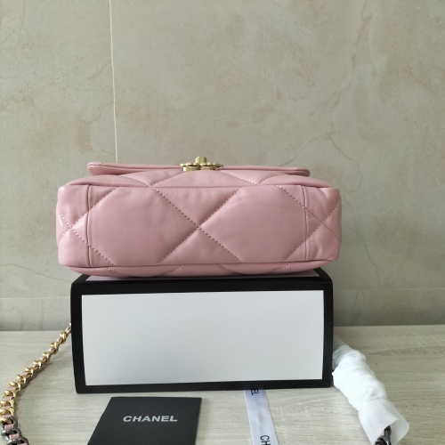 Replica Chanel AAA Quality Messenger Bags For Women #1252506 $82.00 USD for Wholesale