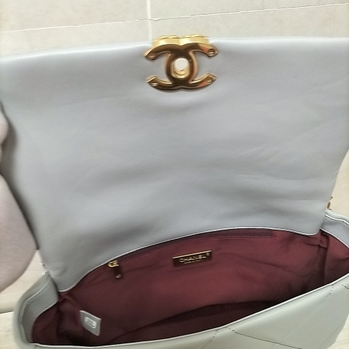 Replica Chanel AAA Quality Messenger Bags For Women #1252507 $88.00 USD for Wholesale