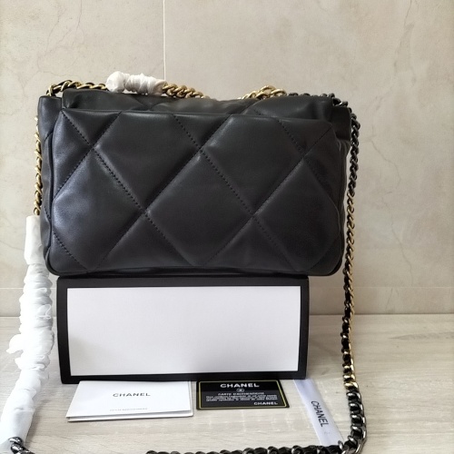 Replica Chanel AAA Quality Messenger Bags For Women #1252510 $88.00 USD for Wholesale