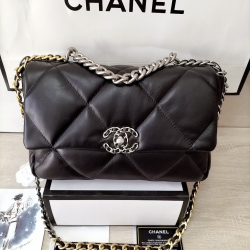 Chanel AAA Quality Messenger Bags For Women #1252516 $88.00 USD, Wholesale Replica Chanel AAA Messenger Bags